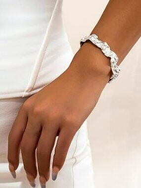 Chunky Hammered Cuff Bracelet Geometric Texture Thick Open Bangle Silver Tone